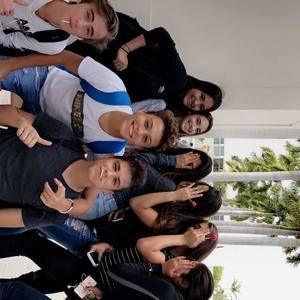 Meet your Posher, Camilo andres